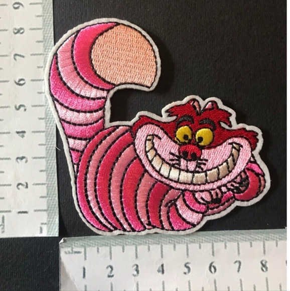 Loungefly | Accessories | Alice In Wonderland Cheshire Cat Iron On Patch 63ed5bddacb9f5d9cccdd348 - Foto 7